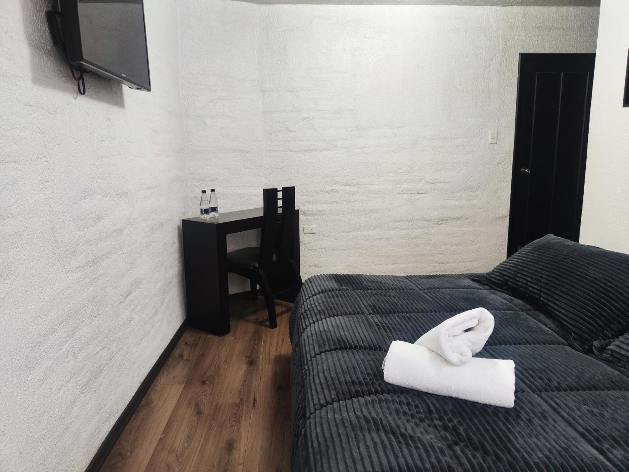 Hotel Bellavista Quito Phòng bức ảnh